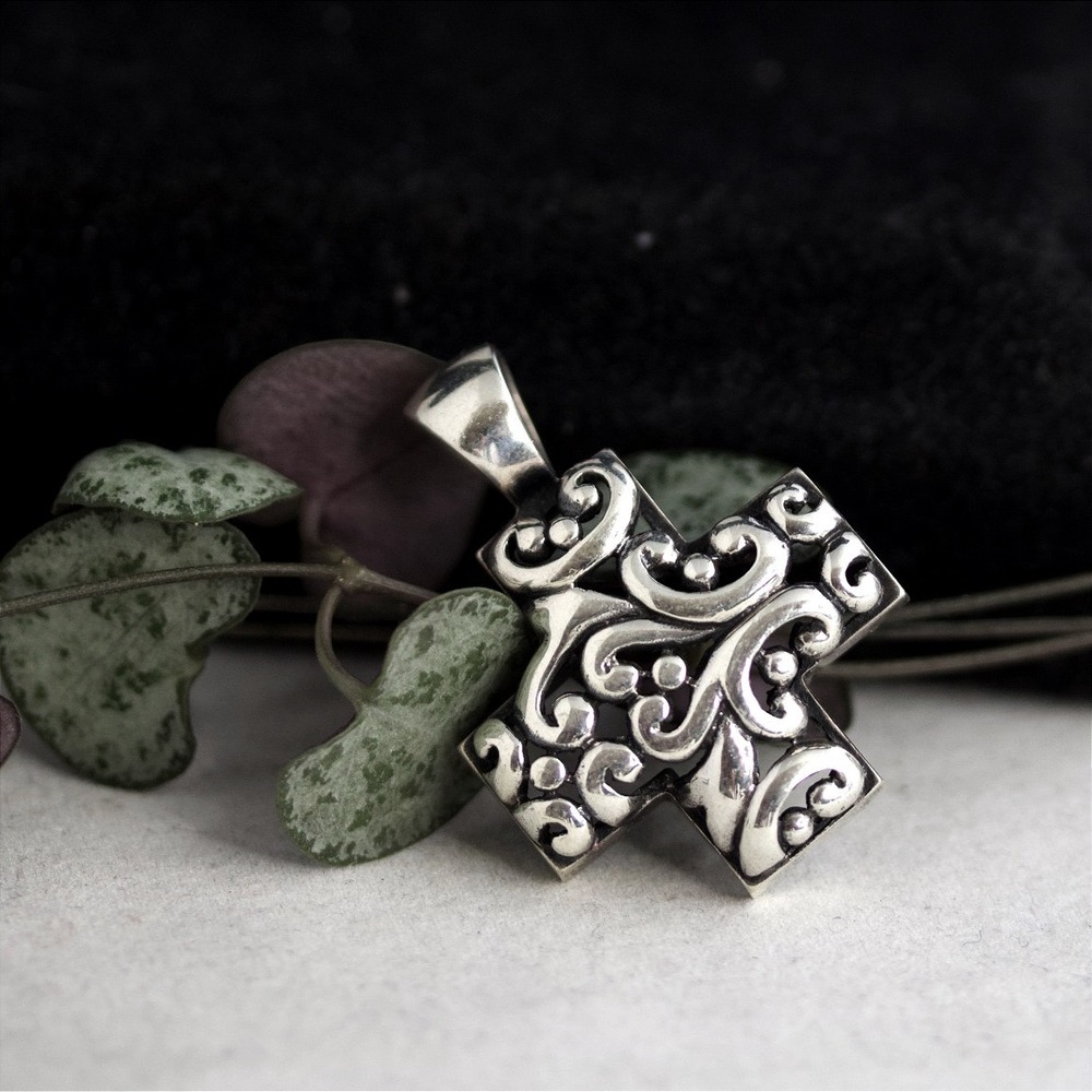 Sterling Silver Filigree Scroll Cross Pendant Ornate Swirl Religious Jewelry